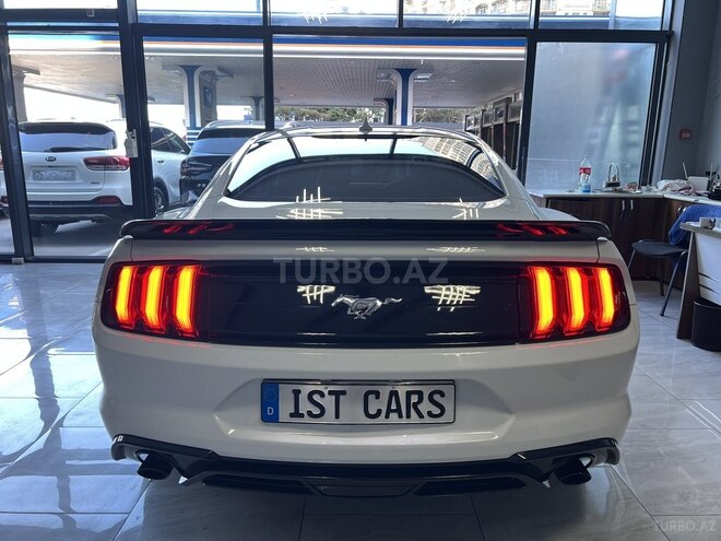 Ford Mustang-7