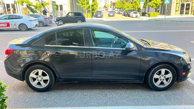 Chevrolet Cruze-2