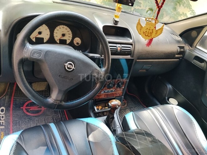 Opel Astra-3