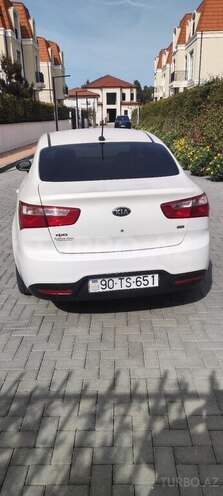 Kia Rio-2