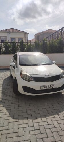 Kia Rio-1