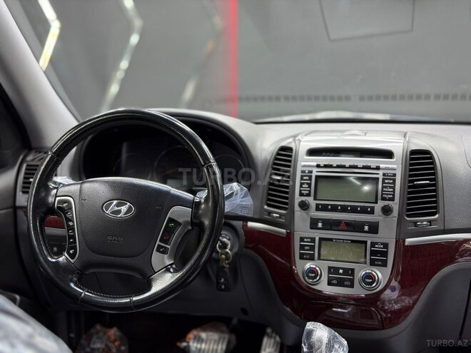 Hyundai Santa Fe-7