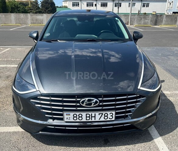 Hyundai Sonata-2
