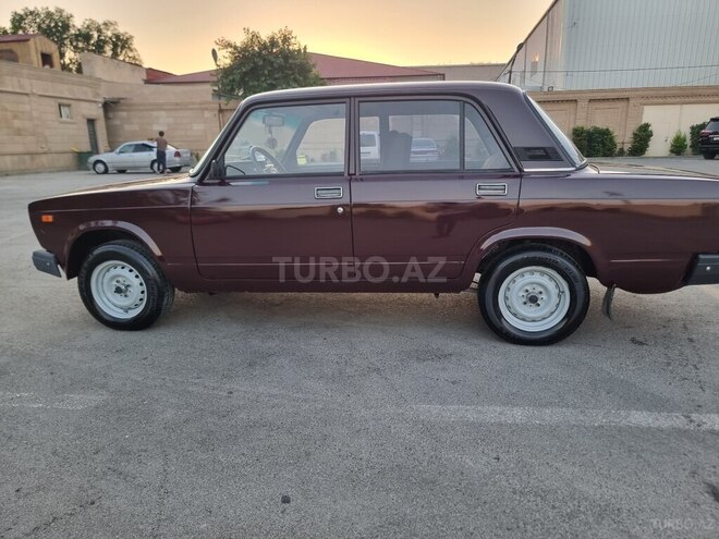 LADA (VAZ) 2107-7