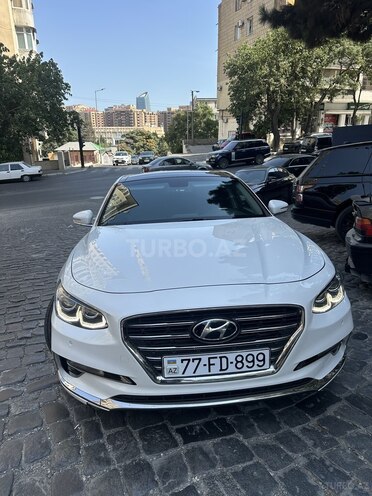 Hyundai Grandeur-1