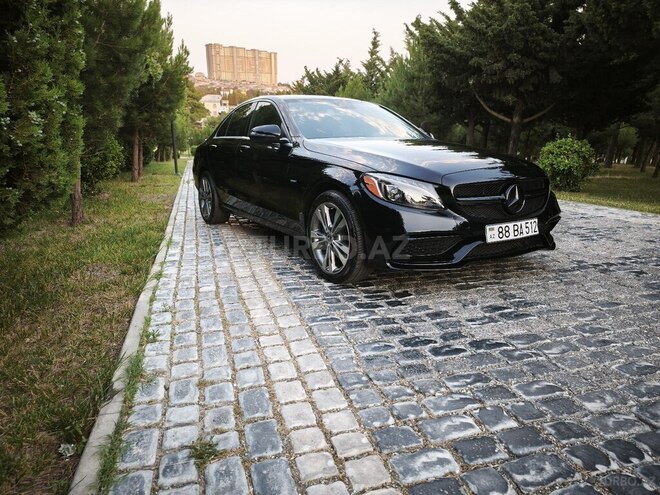 Mercedes C 350 e-4
