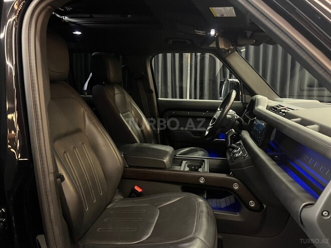 Land Rover Defender-13