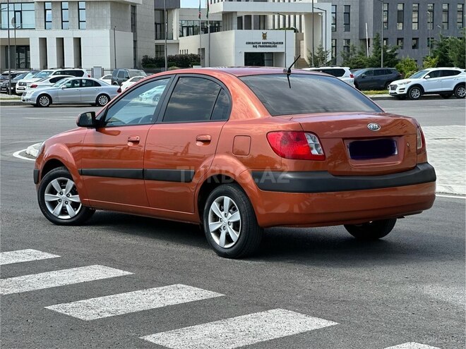 Kia Rio-9