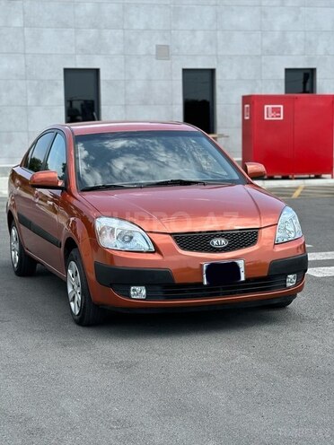 Kia Rio-11
