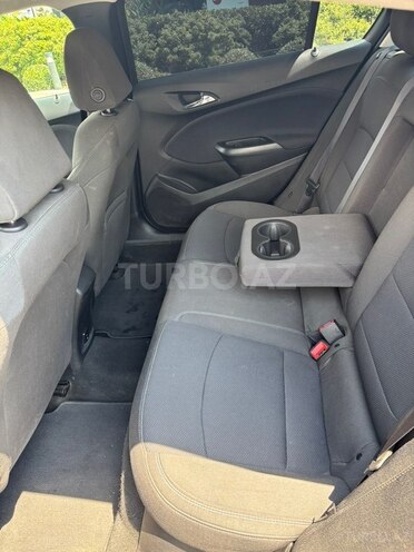 Chevrolet Cruze-6