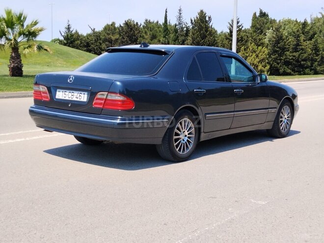 Mercedes E 280-5