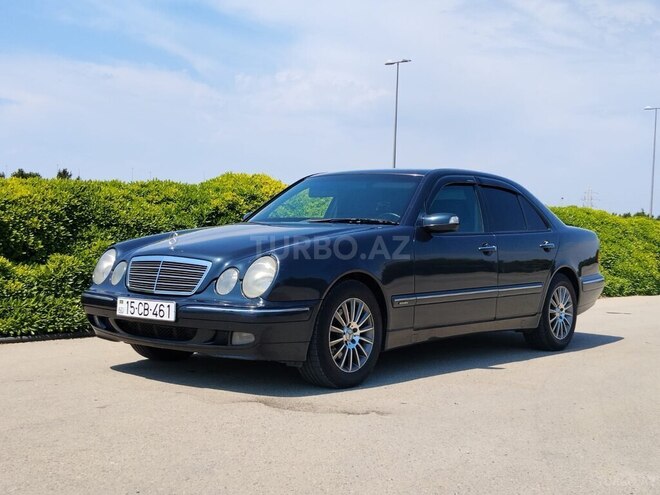 Mercedes E 280-10