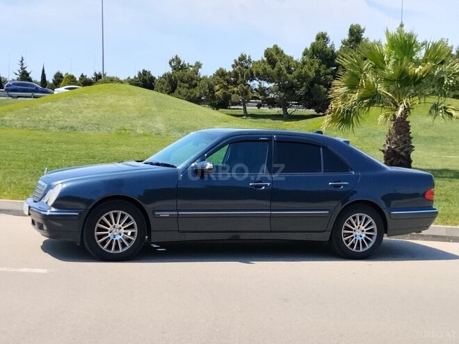 Mercedes E 280-15