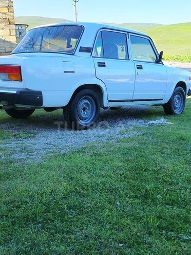 LADA (VAZ) 2107-4