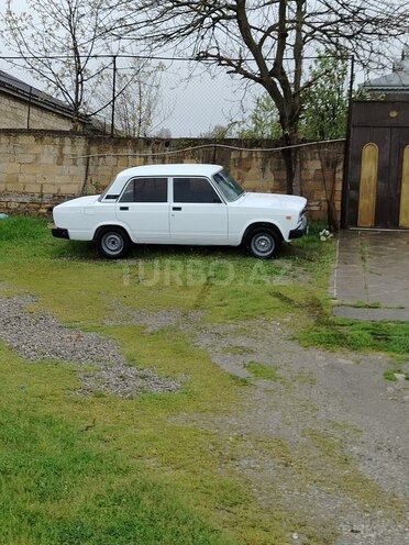 LADA (VAZ) 2107-5