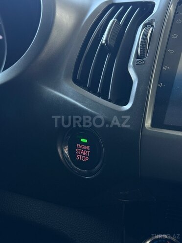 Kia Sportage-25