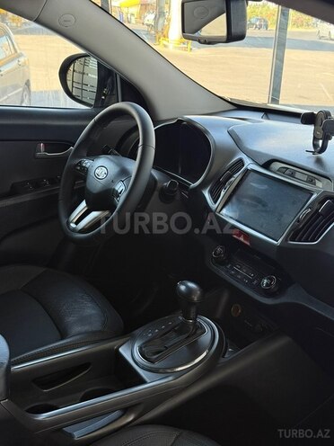 Kia Sportage-24