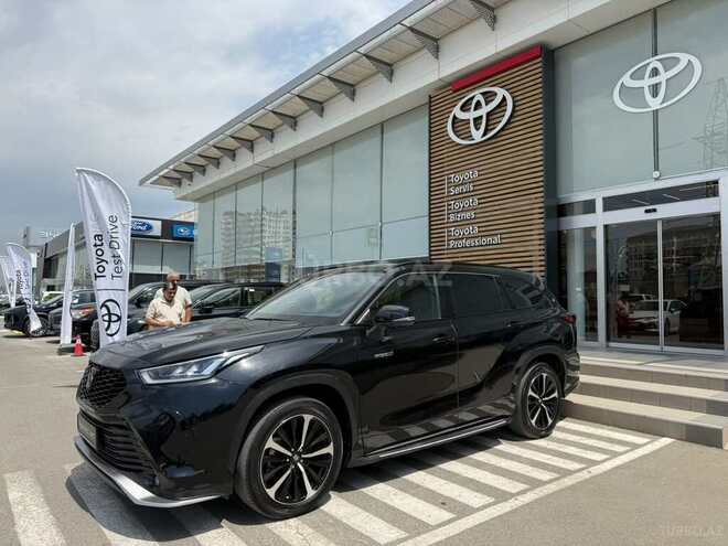 Toyota Crown Kluger-3