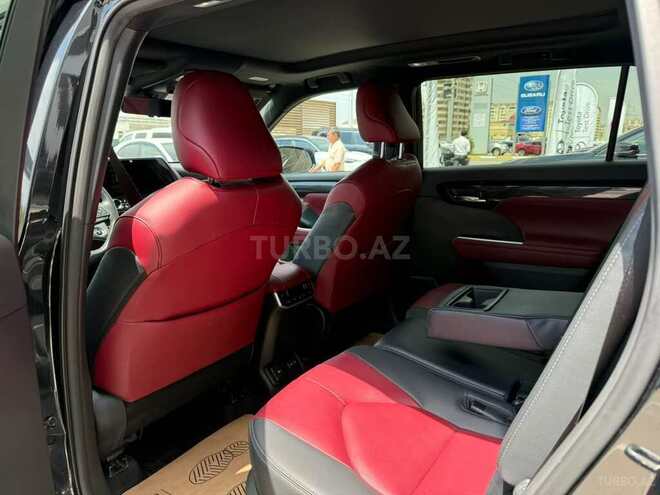Toyota Crown Kluger-4