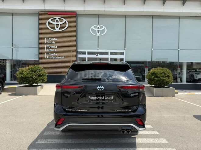 Toyota Crown Kluger-2