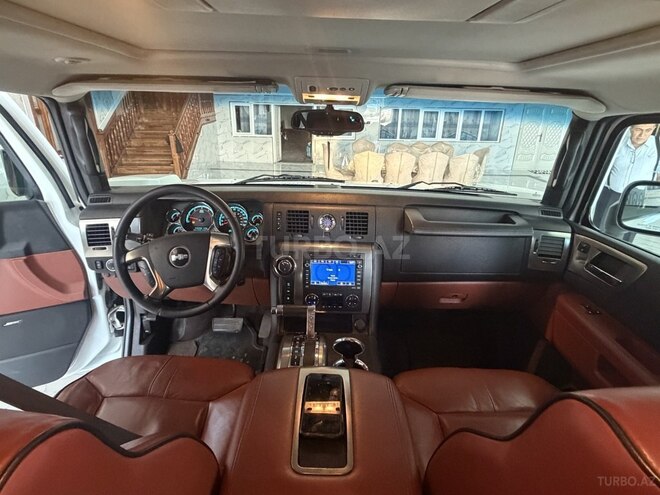 Hummer H2-19