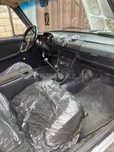 LADA (VAZ) 2106-5