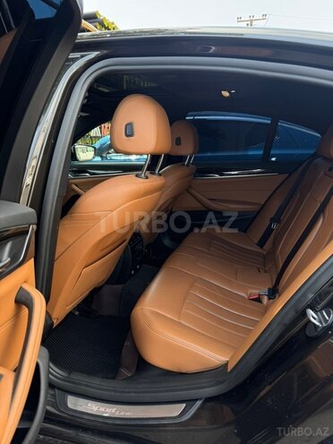 BMW 530-17