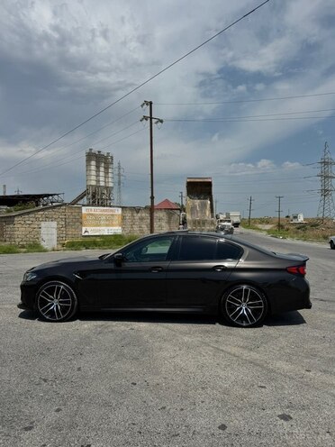 BMW 530-10