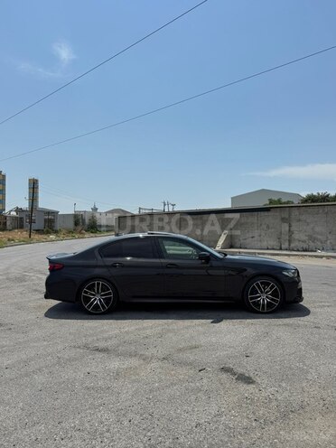 BMW 530-11