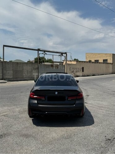 BMW 530-2