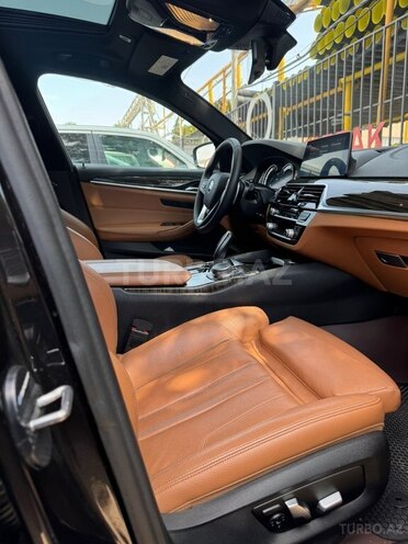 BMW 530-16