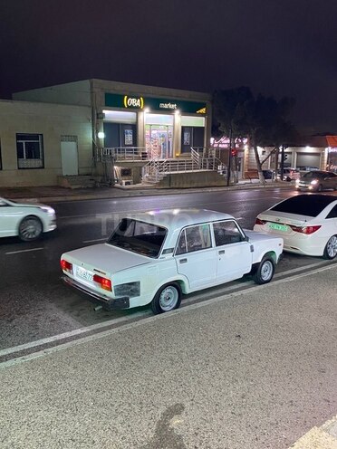LADA (VAZ) 2107-4