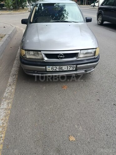 Opel Vectra-1