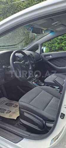 Kia Forte-10