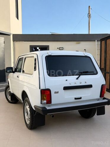 LADA (VAZ) Niva-3