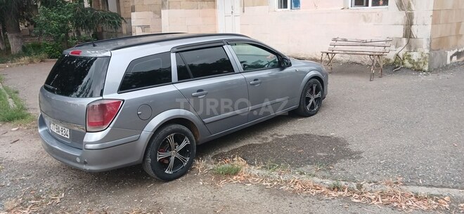 Opel Astra-3