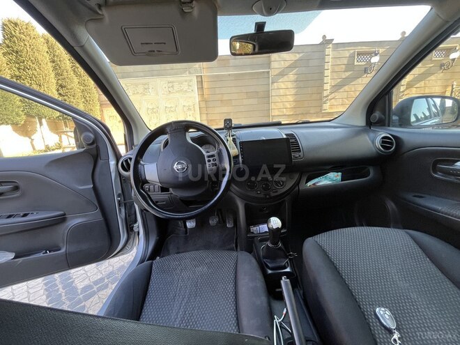 Nissan Note-5