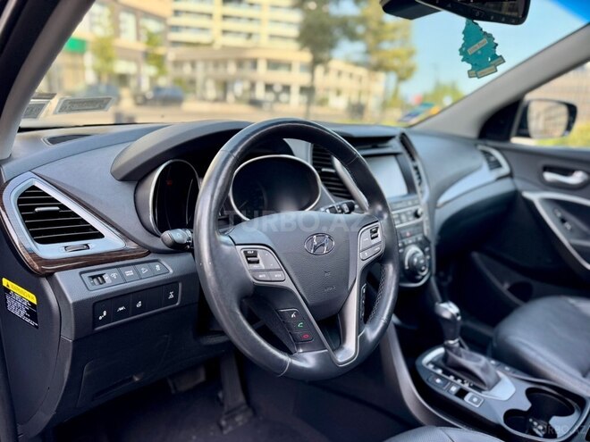 Hyundai Santa Fe-16