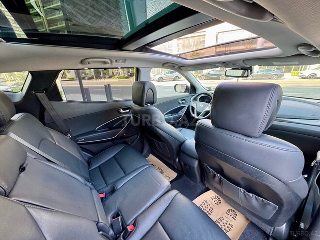 Hyundai Santa Fe-19