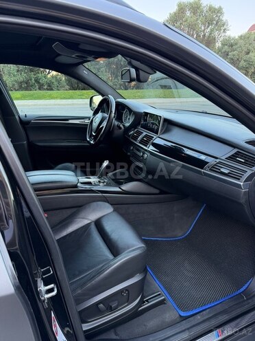 BMW X6 M-15