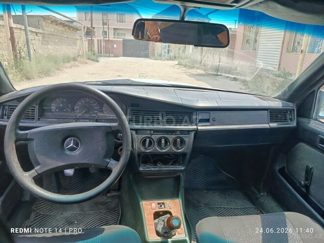 Mercedes 190-6