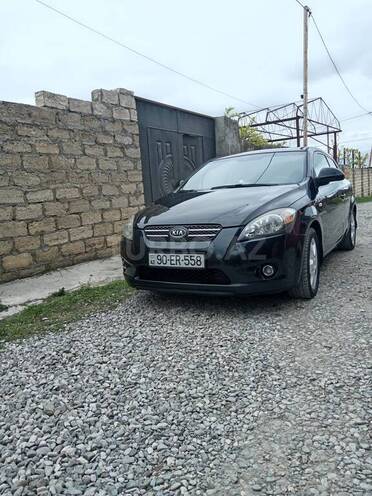 Kia Ceed-1