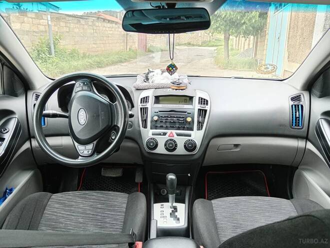 Kia Ceed-8