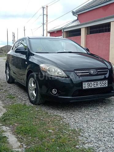 Kia Ceed-12