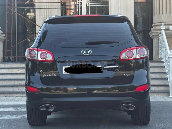 Hyundai Santa Fe-20