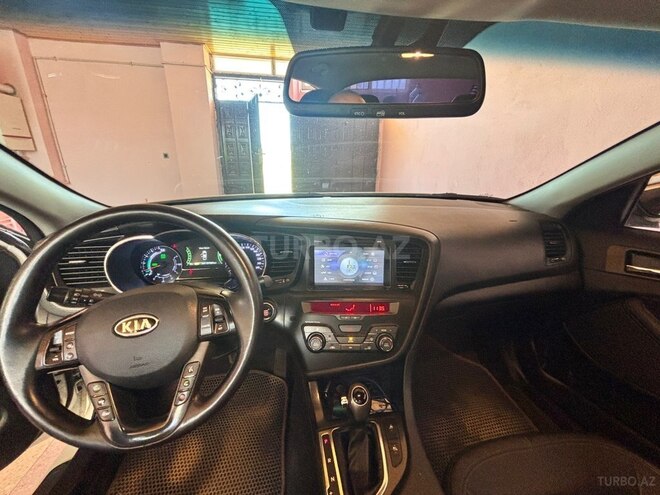 Kia K5-6