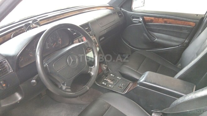 Mercedes C 230-13