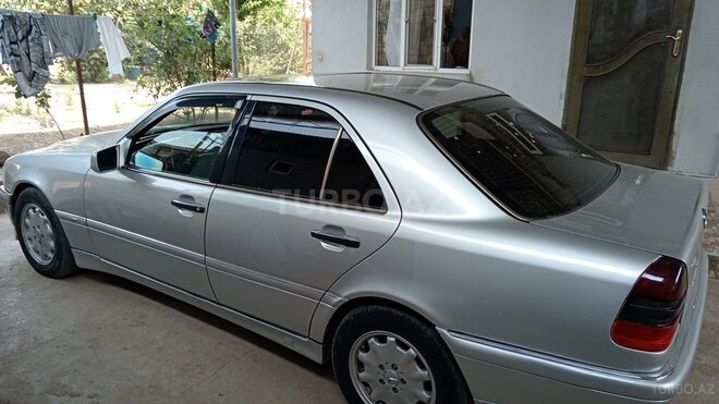 Mercedes C 230-14