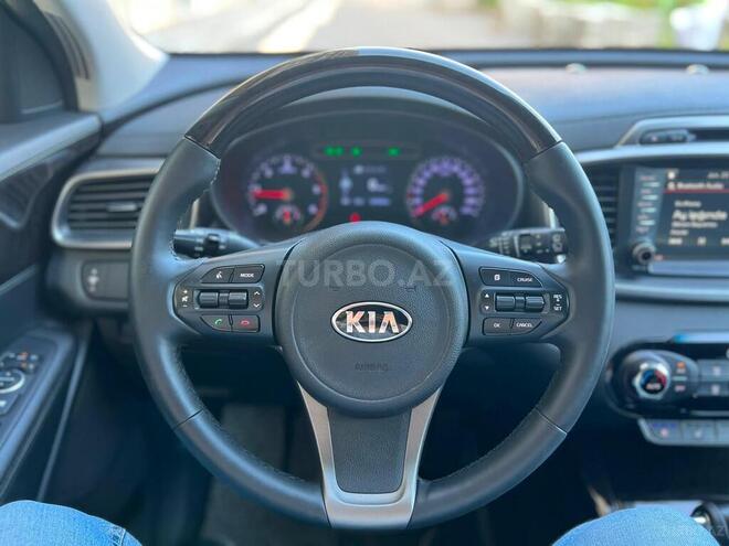 Kia Sorento-27