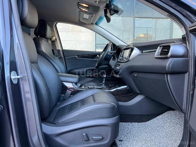 Kia Sorento-17